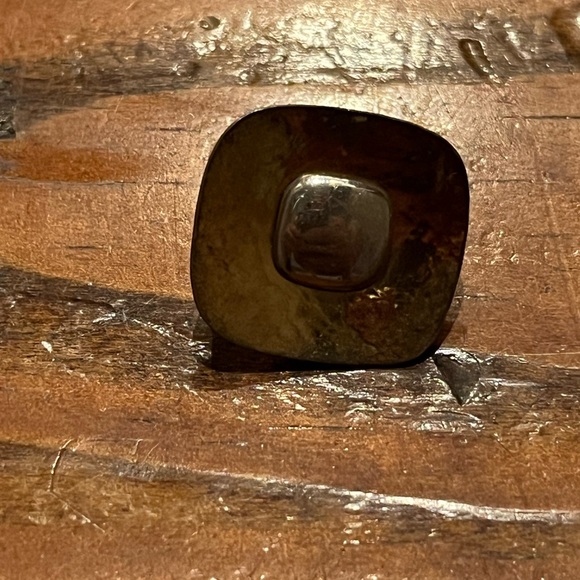 AMAZING! 14k and sterling james avery modern square earrings with clip on back - Picture 4 of 9